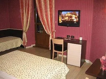La Casa Di Maurizio 3* Rom